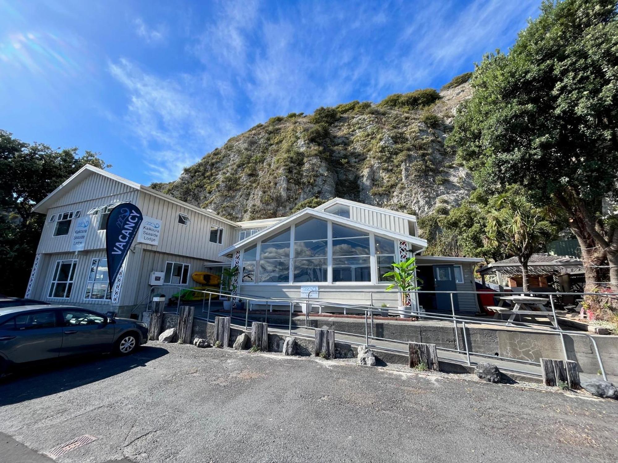 Kaikoura Seaside Lodge Exterior photo