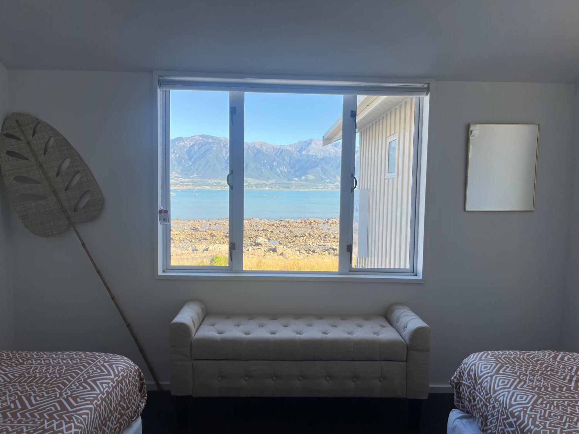 Kaikoura Seaside Lodge Exterior photo