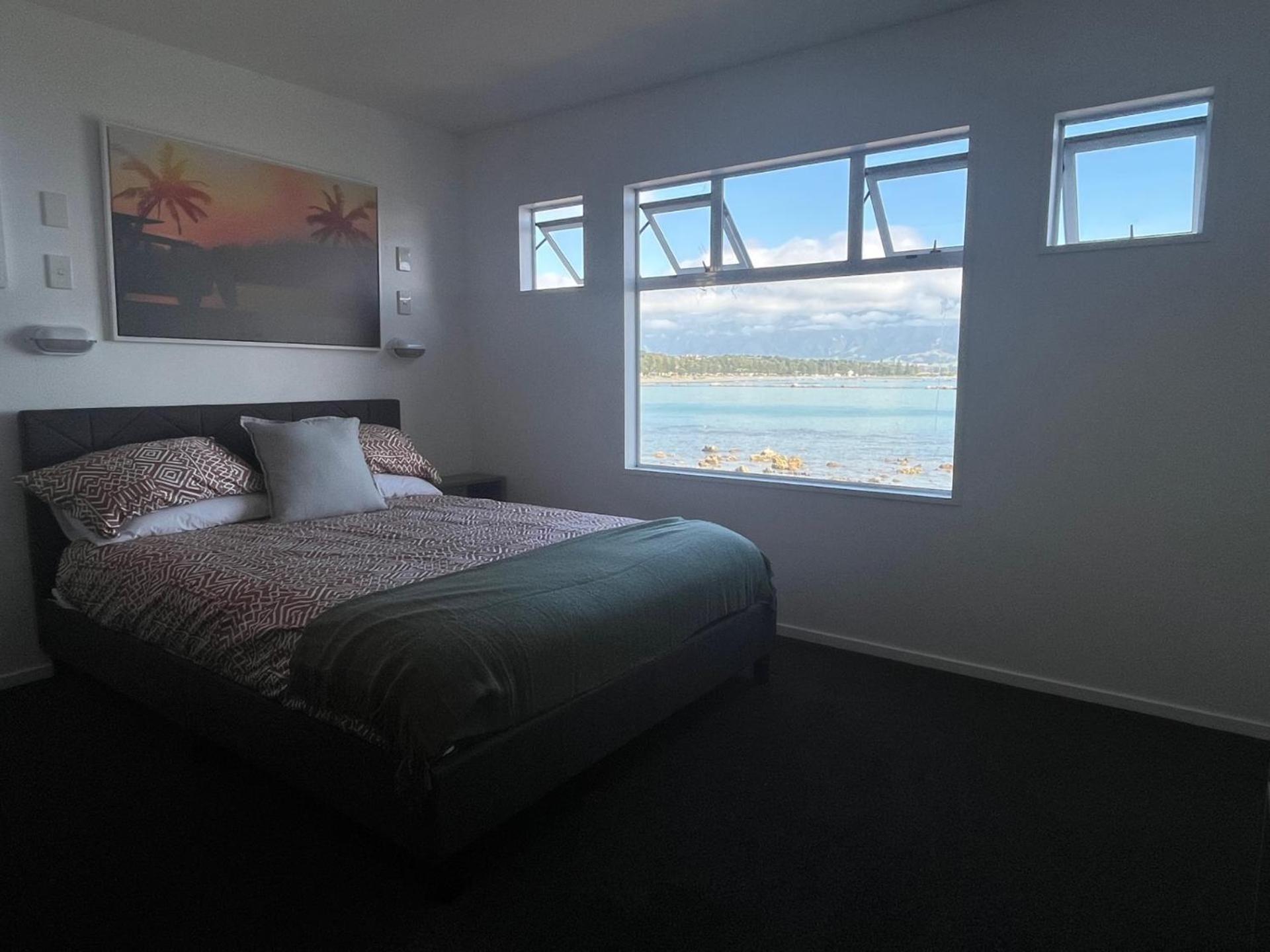 Kaikoura Seaside Lodge Exterior photo