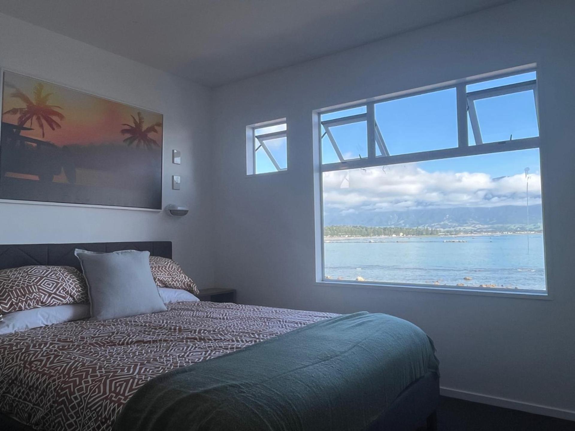 Kaikoura Seaside Lodge Exterior photo