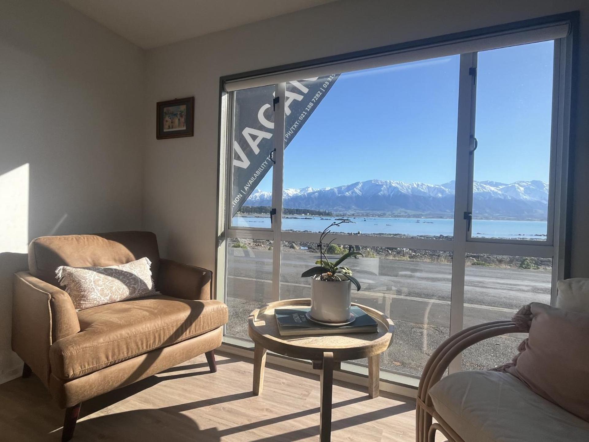 Kaikoura Seaside Lodge Exterior photo